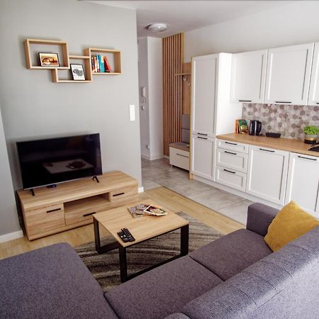 Przytulny Apartament Z Ogrodkiem W Doskonalej Lokalizacji Fair Rentals Вроцлав Екстериор снимка